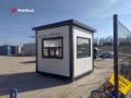 Mobilbud - stróżówka - baza wariant MS5 - opcja z daszkiem i półką.jpg